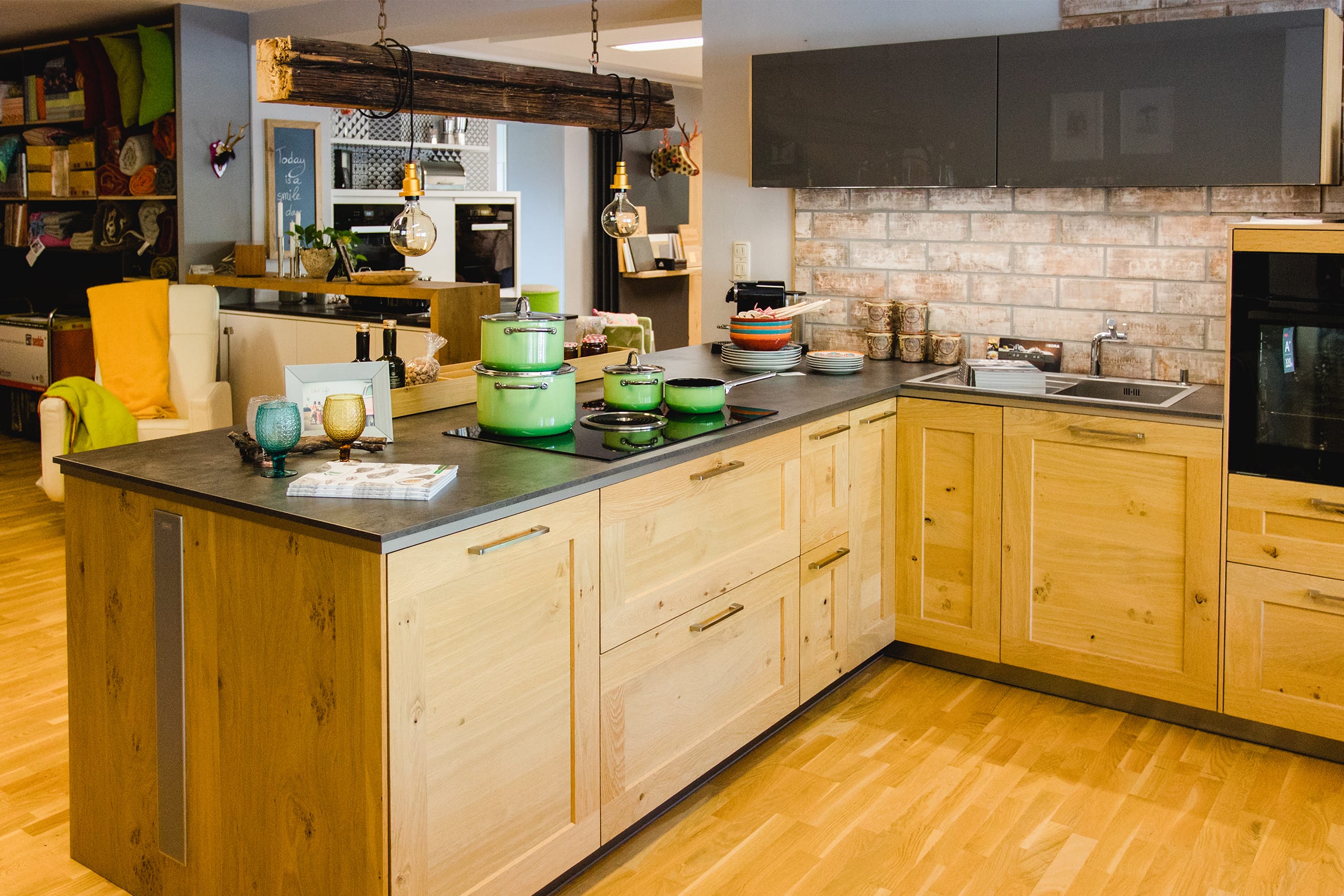 Home | Pettino Wohntraum-Tischlerei & Möbelhaus Bischofshofen